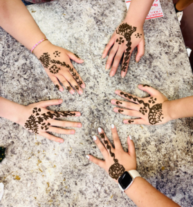 Henna, heritage, harmony take stage at AAPI fest